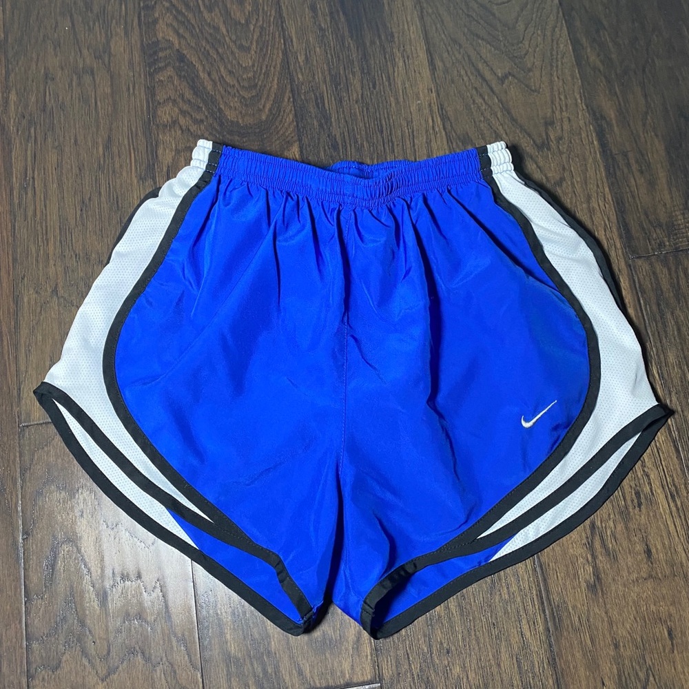 Nike shorts. Size small.